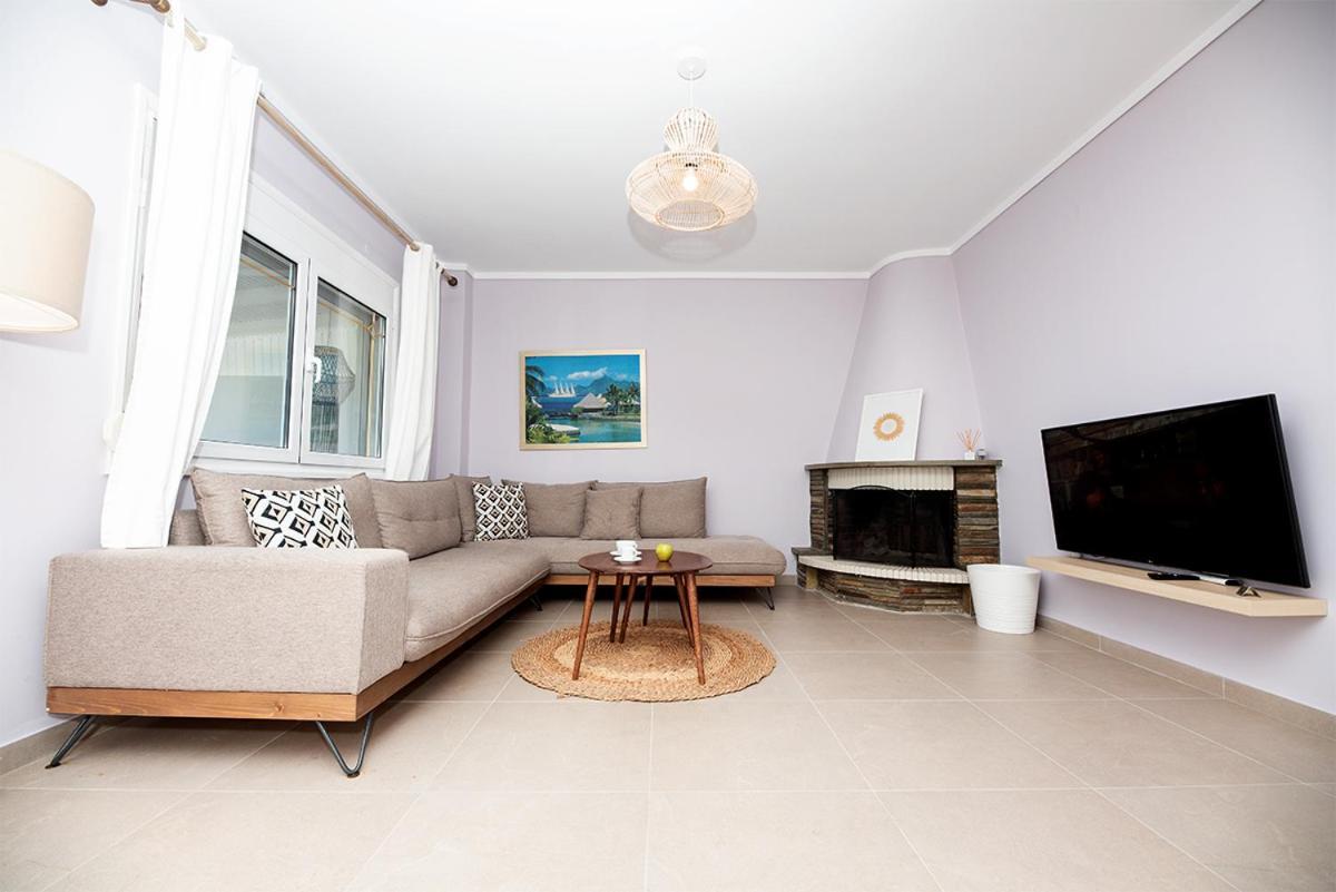 Thea Suites Potidea Nea Poteidaia Rum bild