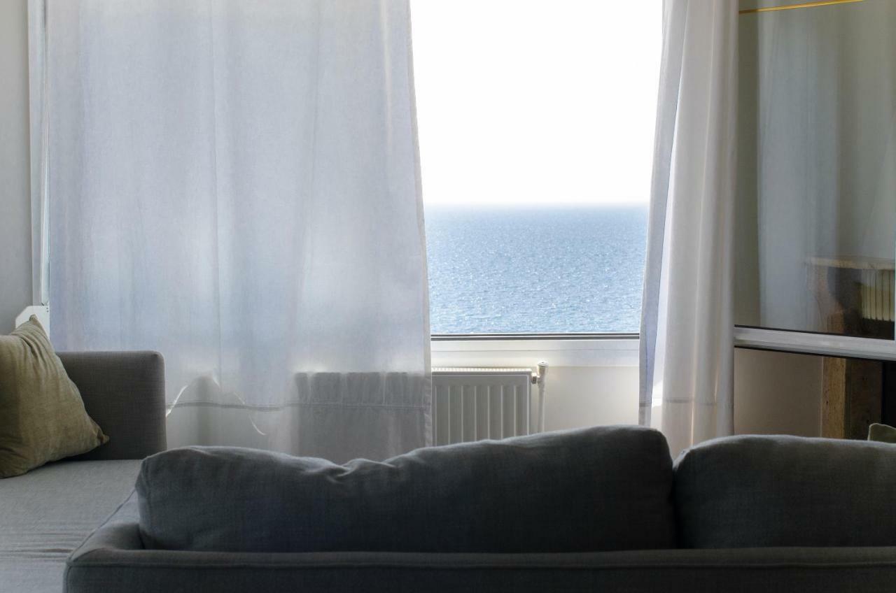 Thea Suites Potidea Nea Poteidaia Exteriör bild
